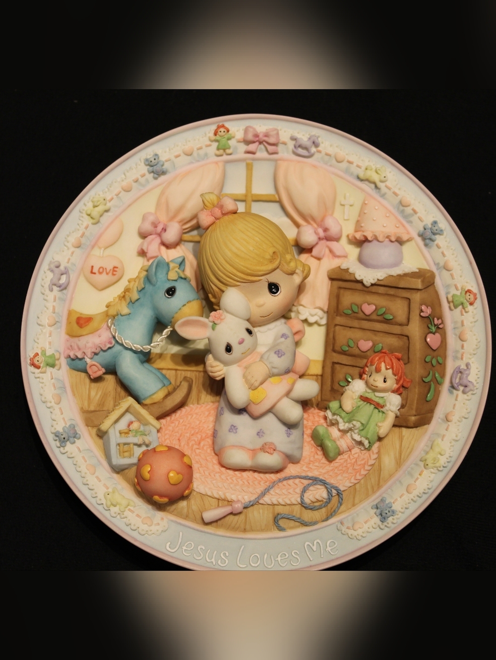 4 Plates Decoratives Precious Moments  Figurine Plate
